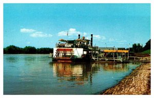 Postcard BOAT SCENE Memphis Tennessee TN AR5262