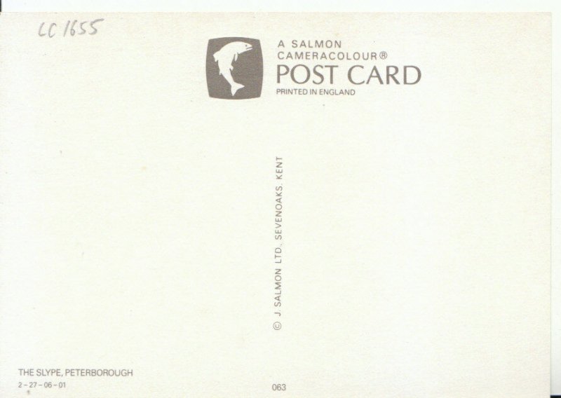 Cambridgeshire Postcard - The Slype - Peterborough - Ref  9610A