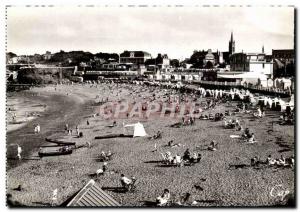 Postcard Moderne St Quay Portrieux The Casino Beach