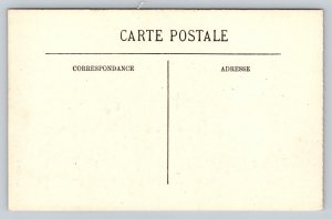 Eiffel Tower   Paris France  Postcard