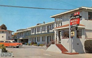 VILLA DEL MAR MOTEL APTS. Roadside Santa Cruz, CA c1950s Chrome Vintage Postcard