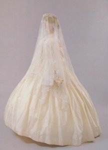 Mary Tucker Silk Wedding Dress Honiton Lace Veil Exeter Waxwork Fashion Postcard