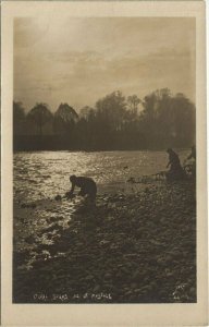 CPA ÉPINAL Bords de la Moselle carte photo (151432)