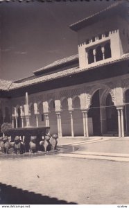 RP; GRANADA, Andalucia, Spain, 1930s; Alhambra-Patio De Los Leones, Fuente, #2