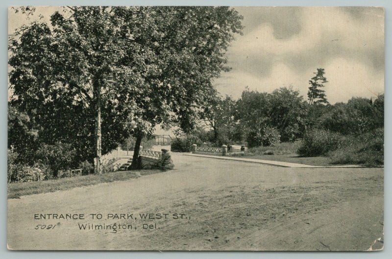 Wilmington Delaware~Entrance To Park~c1910 Postcard