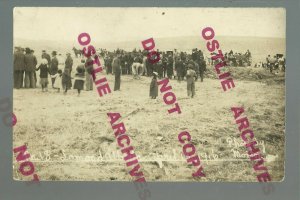 Lomond ALBERTA CANADA RPPC 1916 FAIR Crowd BIG EVENT nr Lethbridge Enchant