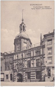 DORDRECHT, Groothoofdspoort, Stadzijde Inganag Museum, South Holland, Netherl...