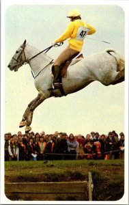 1983 Robinsons Sports Card Horse Trials Lucinda Green sk9177
