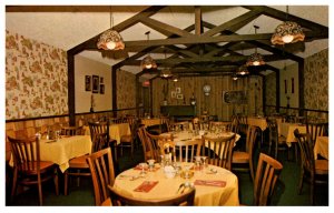 Canada Coteau Du Lac Chez Maurice Salle a Manager dining room