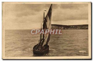 Old Postcard Le Treport Small boat leaving Treportaise in fishing boat