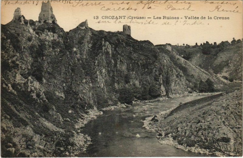 CPA CROZANT Les Ruines - Vallee de la Creuse (1144419)