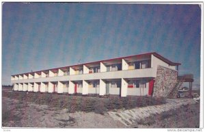 Exterieur Du Motel, Mont Joli Motel, Ste. Flavie, Quebec, Canada, 1940-1960s