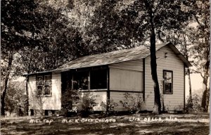 RPPC Black Oak Courts Cabins, Wisconsin Dells WI Vintage Postcard V67