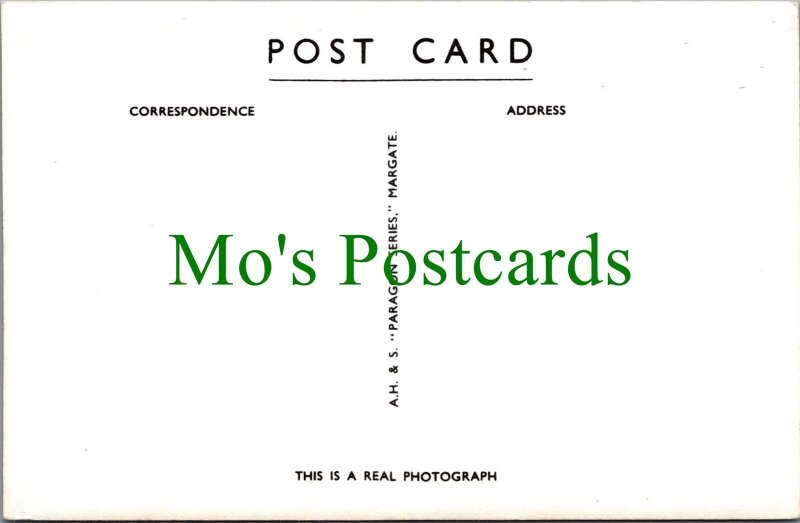 Kent Postcard - Boating Lake, Memorial Park, Herne Bay  Ref.RS29433