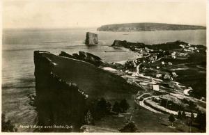 Canada - Quebec, Perce Village. Perce Rock.    *RPPC