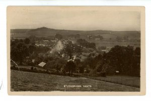 UK - England, Stockbridge, Hants.   RPPC  (crease, tear)