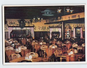 Postcard Partial Interior View of The Schnitzelbank, Grand Rapids, Michigan