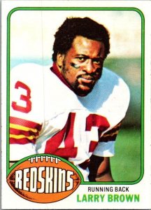 1976 Topps Football Card Larry Brown Washington Redskins sk4457