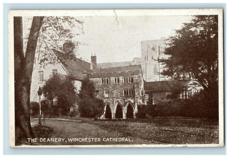 c. 1910 Allen's Sweets The Butter Cross Winchester Englander Postcard P31 