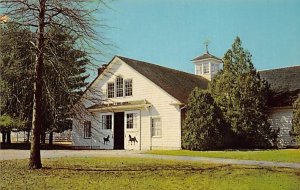 Spindle top farm Lexington Kentucky Postcard