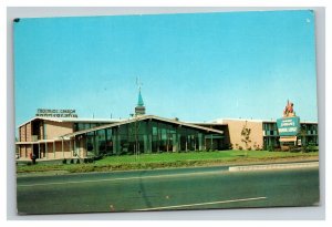 Vintage 1960's Postcard Howard Johnson's Motor Lodge Ridgefield Park New Jersey