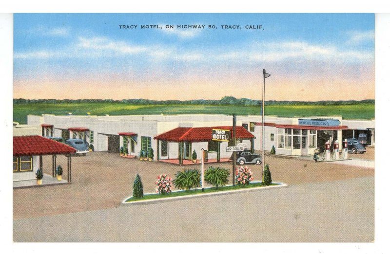 CA Tracy. Union Oil Gas Station & Tracy Motel United States Roadside America Gas