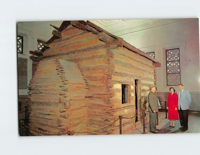 Postcard Abraham Lincolns Original Cabin Lincoln Memorial Hodgenville KY USA