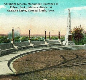 Council Bluffs IA Iowa Lincoln Monument Rohrer Park Oakland Drive Vtg Postcard