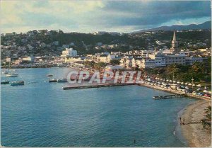 Modern Postcard Martinique Fort-de-France View of the Bay