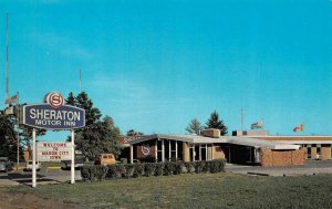 MASON CITY, IA Iowa  SHERATON MOTOR INN MOTEL  Roadside  Chrome Postcard