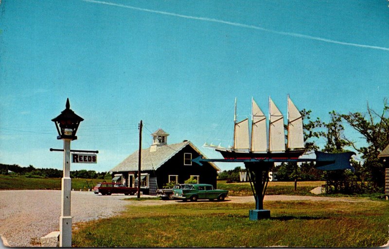 Maine South Warren Reed's Gift Shop