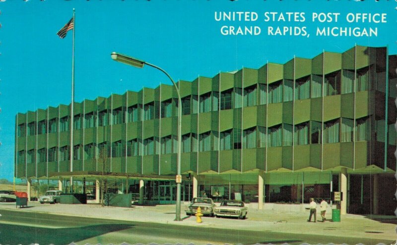 USA United States Post Office Grand Rapids Michigan Postcard 07.90