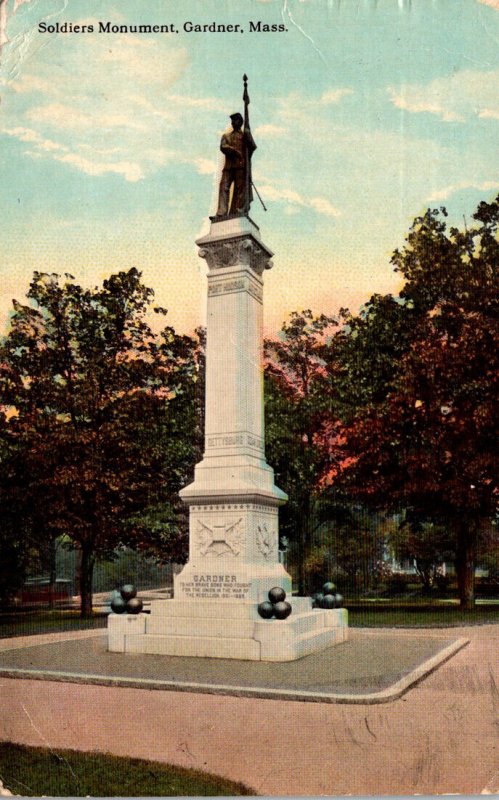 Massachusetts Gardiner Soldiers Monument 1914