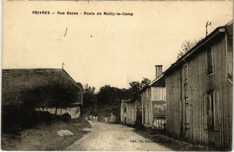 CPA POIVRES - Rue Basse Route de MAILLY-le-CAMP (71574)