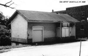 Sadieville Kentucky 1985 Southern train depot real photo pc Z23743