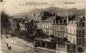 CPA BAGNERES-de-BIGORRE Un Coin de la Place Lafayette (414679)