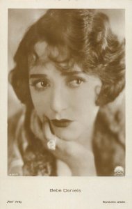 Postcard cinema film star beauty actress beauty Bebe Daniels