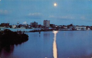 Wilmington North Carolina night scene at across the water vintage pc DD7410