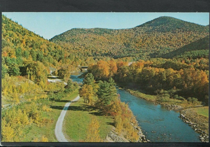 America Postcard - Townshend Dam, Route 30, Townshend, Vermont   T9077