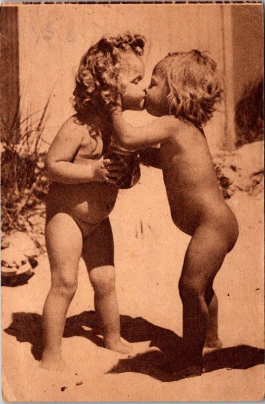 Sweden Young Naked Kids Kissing 1945