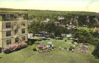 The Lookout Hotel in Ogunquit, Maine