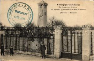 CPA Champigny-sur-Marne - Le Monument 1870-71 ou reposent 3500 Francais(659671)