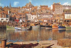 B102986 the harbour from the old town whitby yorkshire ship bateaux    uk