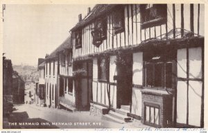 RP; RYE, Sussex, England, PU-1955; The Mermaid Inn, Mermaid Street