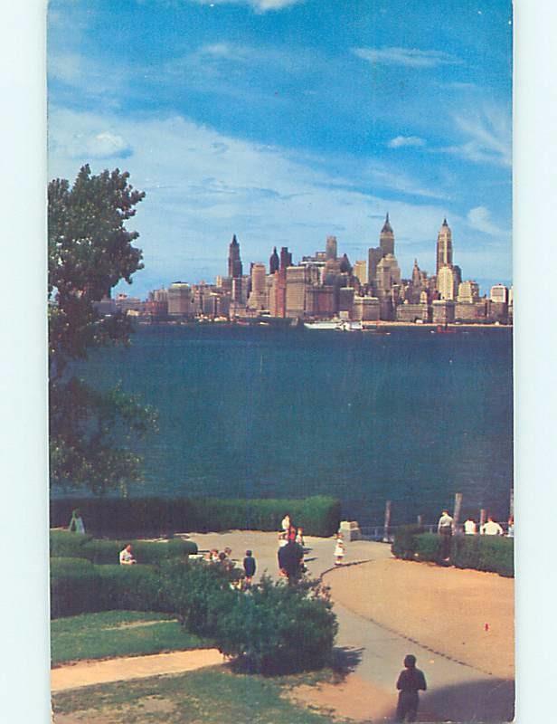 Pre-1980 PEOPLE IN PARK AT BEDLOE'S ISLAND New York City NY hp4584