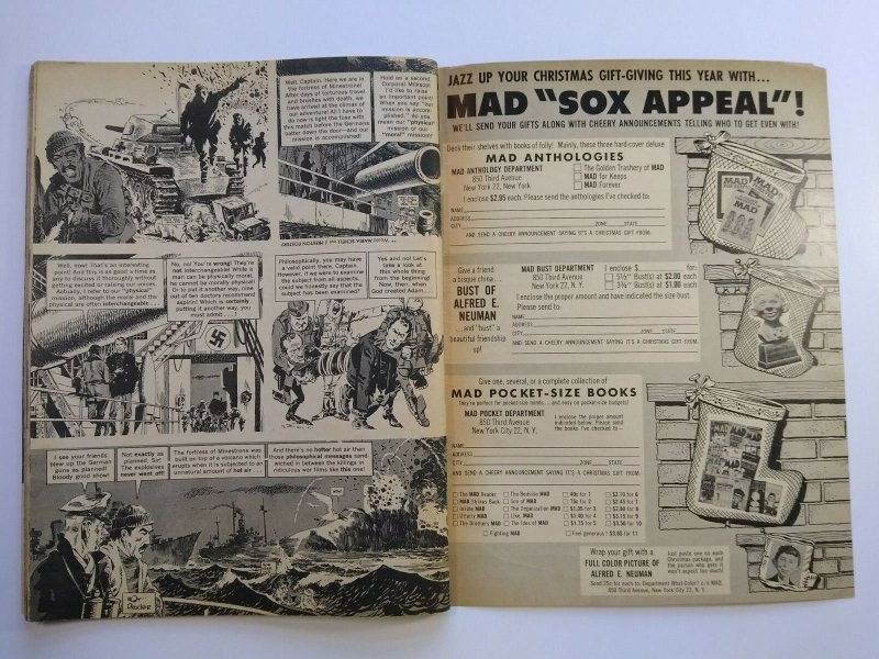 MAD Magazine Jan 1962 No 68 Seasons Greetings Santa Cover Comic Strip Characters 