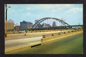 PA Fort Pitt Bridge PITTSBURGH PENNSYLVANIA PENN PC