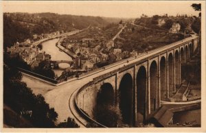 CPA DINAN Le Viaduc de Lanvallay et la Vallee de la Rance (1166036)