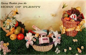 Detroit Michigan 1950s Baskets Advertising gift horn Dexter Postcard 21-6784