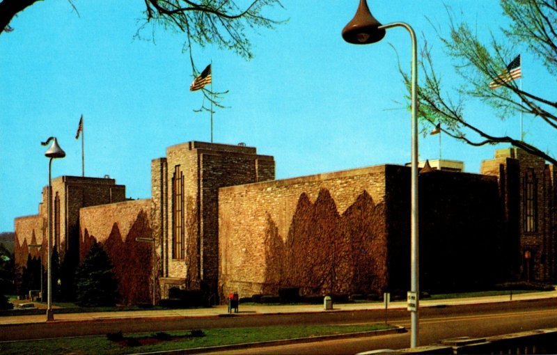 Pennsylvania Hershey Windowless Office Building